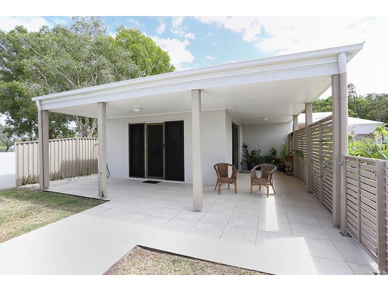 73 Lachlan Crescent, Sandstone Point QLD 4511
