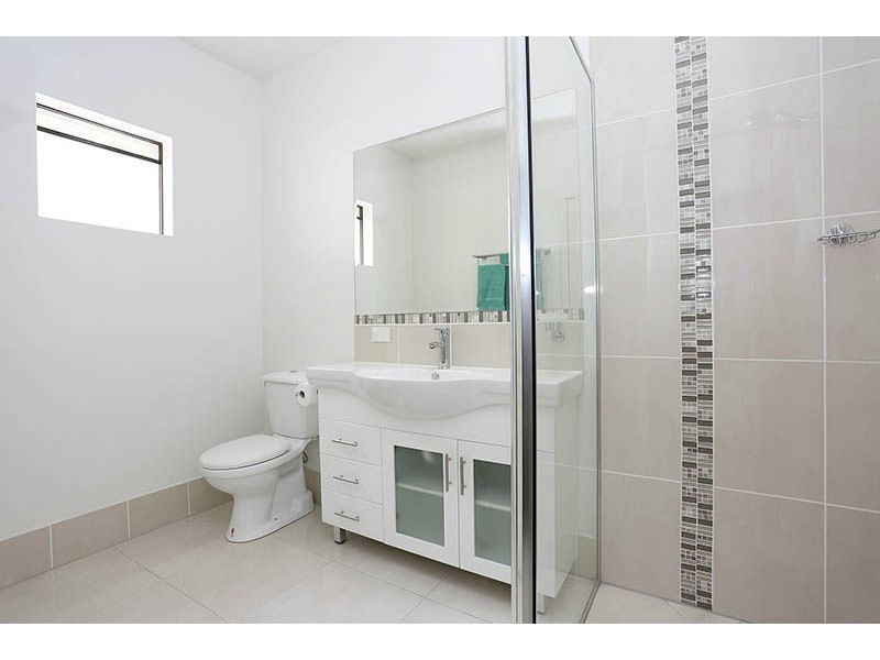 73 Lachlan Crescent, Sandstone Point QLD 4511