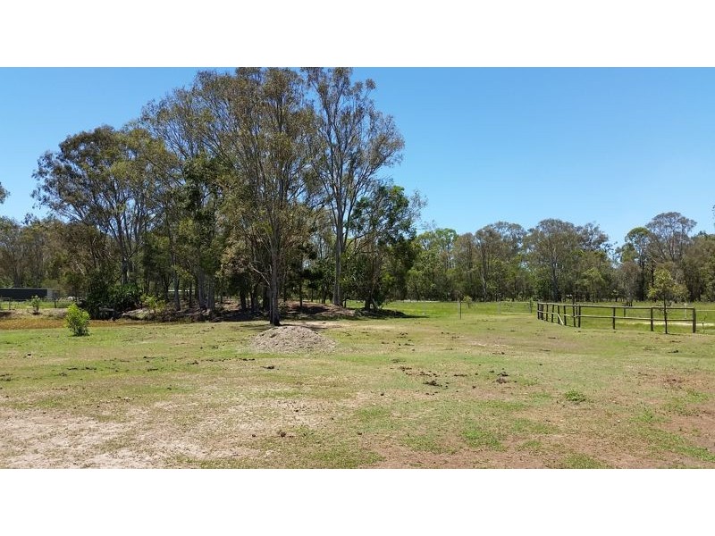 208 Old Bay Road, Deception Bay QLD 4508