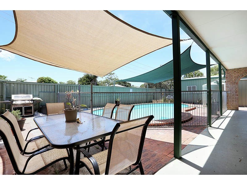 27 Eden Crescent, Woorim QLD 4507