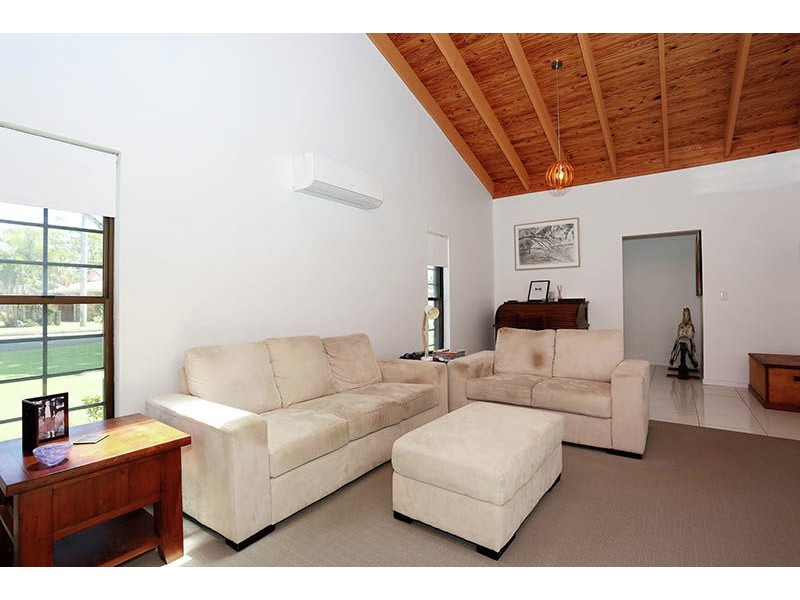 27 Eden Crescent, Woorim QLD 4507