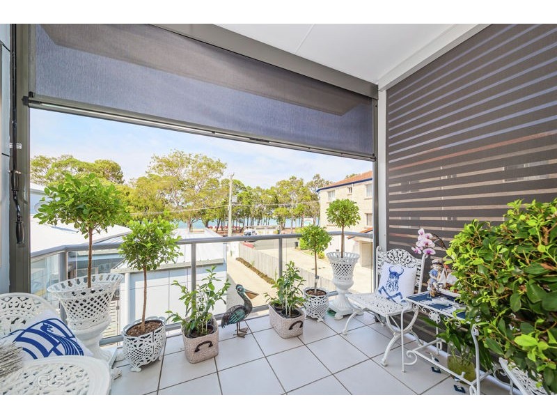 4/15-17 Sylvan Beach Esplanade, Bellara QLD 4507
