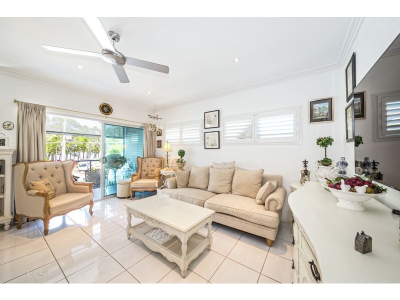 4/15-17 Sylvan Beach Esplanade, Bellara QLD 4507