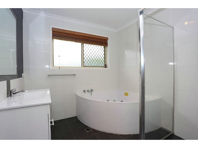 29 Grogan Rd, Morayfield QLD 4506