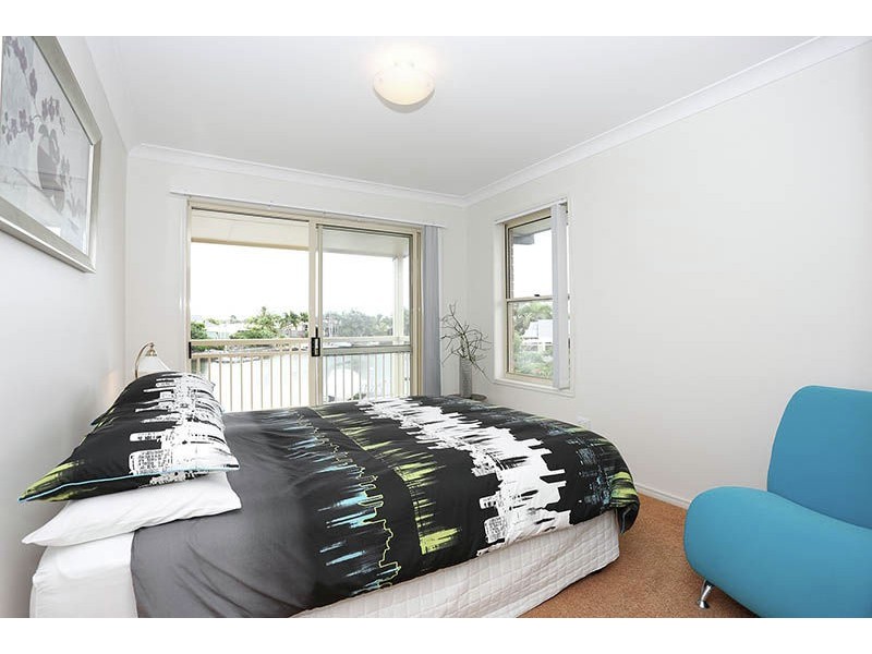 2/45 Allamanda Drive, Bongaree QLD 4507