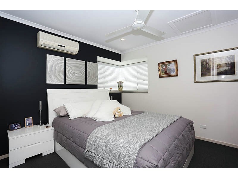 3/33 Hall Avenue, Bongaree QLD 4507