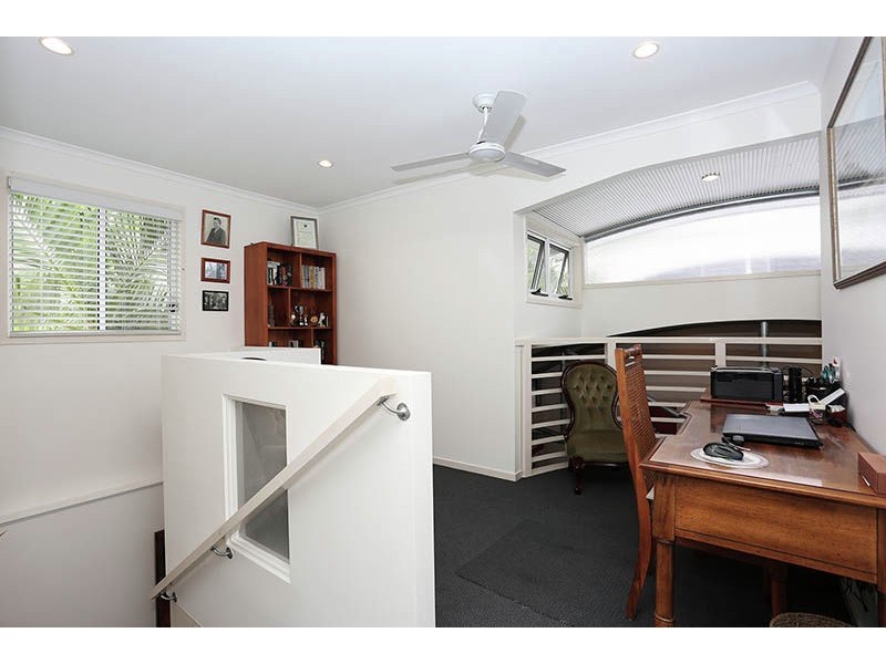 3/33 Hall Avenue, Bongaree QLD 4507