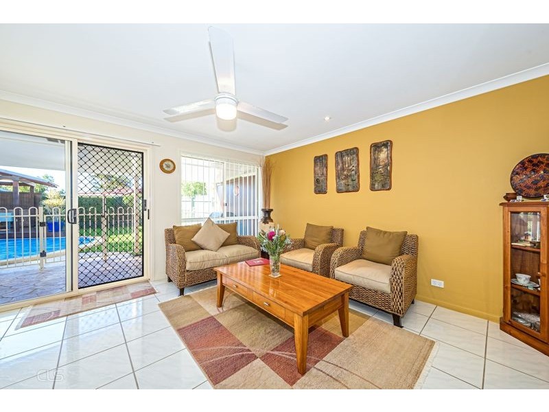 40 Dugong Crescent, Banksia Beach QLD 4507