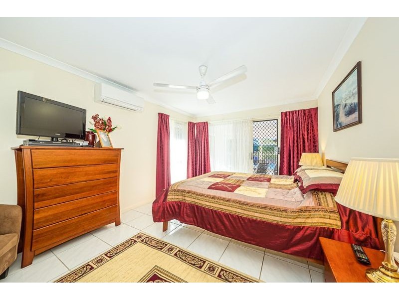40 Dugong Crescent, Banksia Beach QLD 4507
