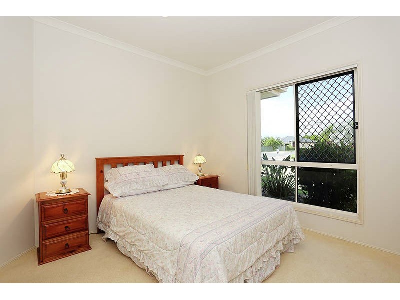125 Endeavour Drive, Banksia Beach QLD 4507
