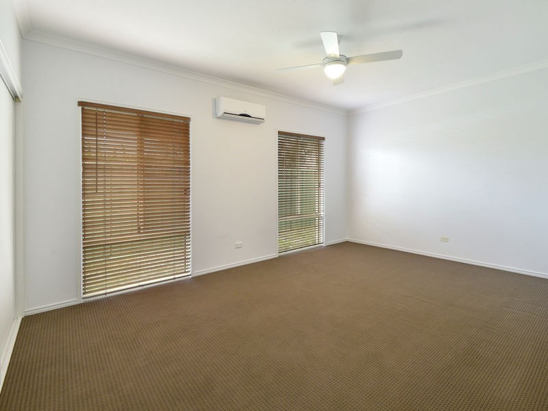 4 Cliff Salisbury Court, Samford Village QLD 4520