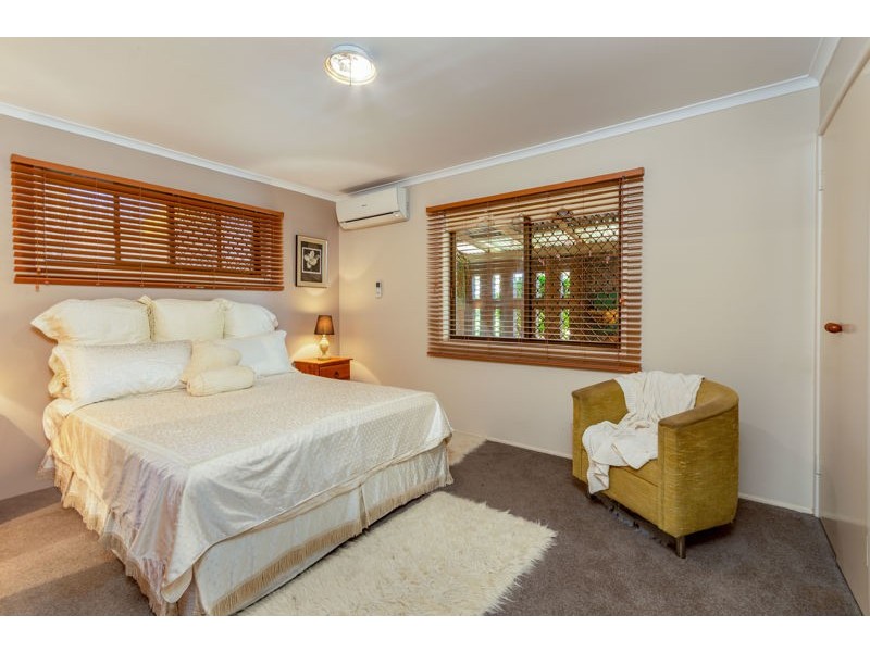 17 Kittyhawk Street, Bongaree QLD 4507