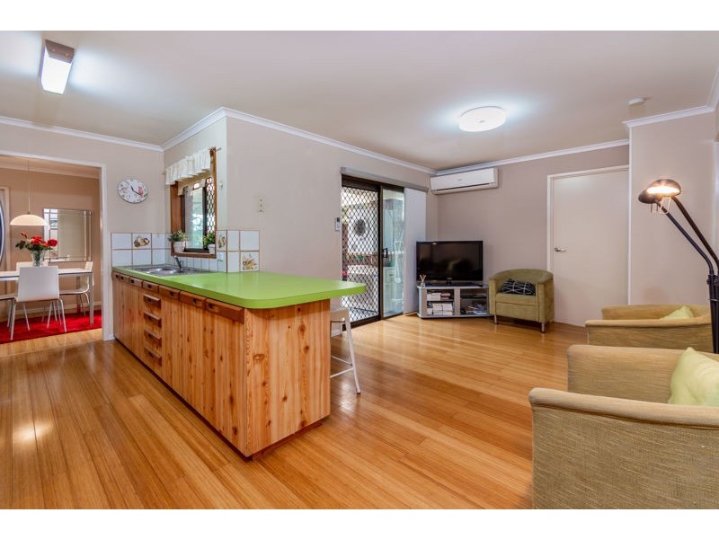 17 Kittyhawk Street, Bongaree QLD 4507