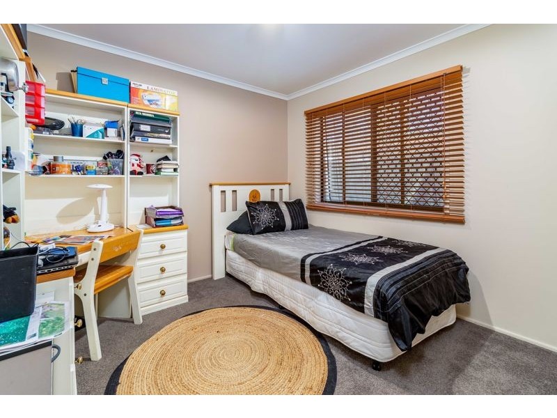 17 Kittyhawk Street, Bongaree QLD 4507