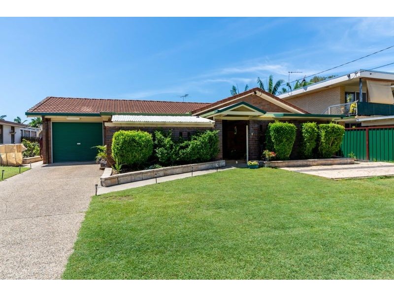 17 Kittyhawk Street, Bongaree QLD 4507