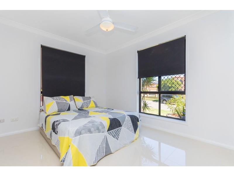 42 Voyagers Drive, Banksia Beach QLD 4507