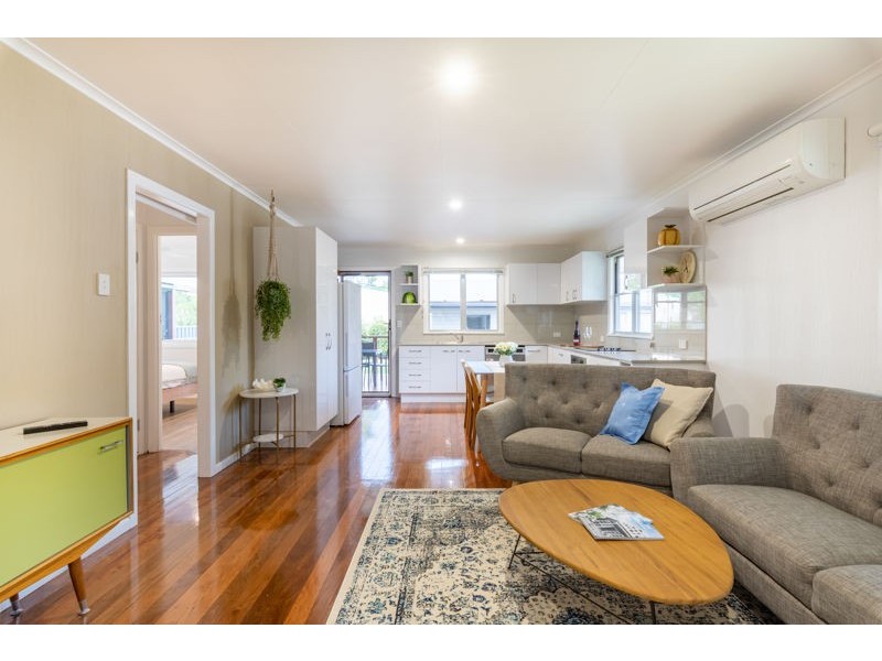 19 Sunset Avenue, Bongaree QLD 4507