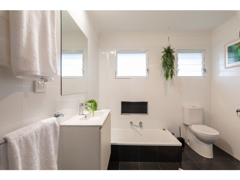 19 Sunset Avenue, Bongaree QLD 4507