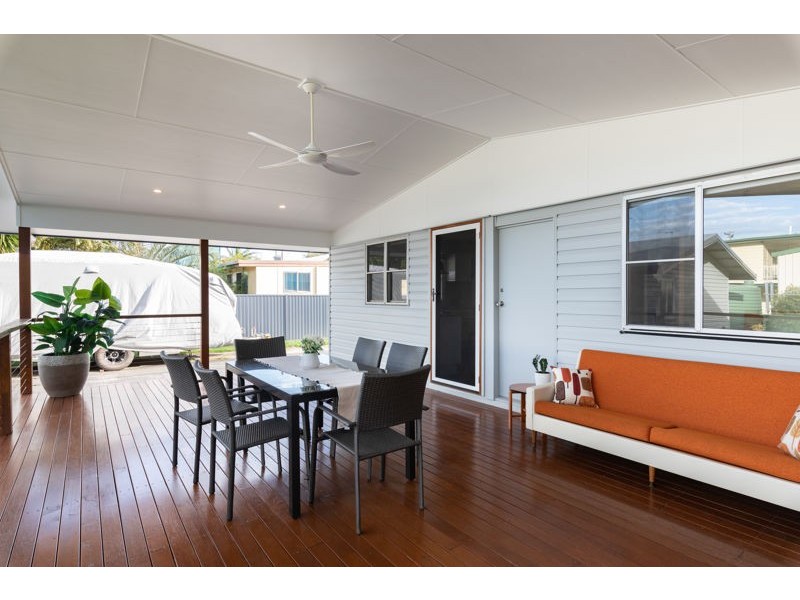 19 Sunset Avenue, Bongaree QLD 4507