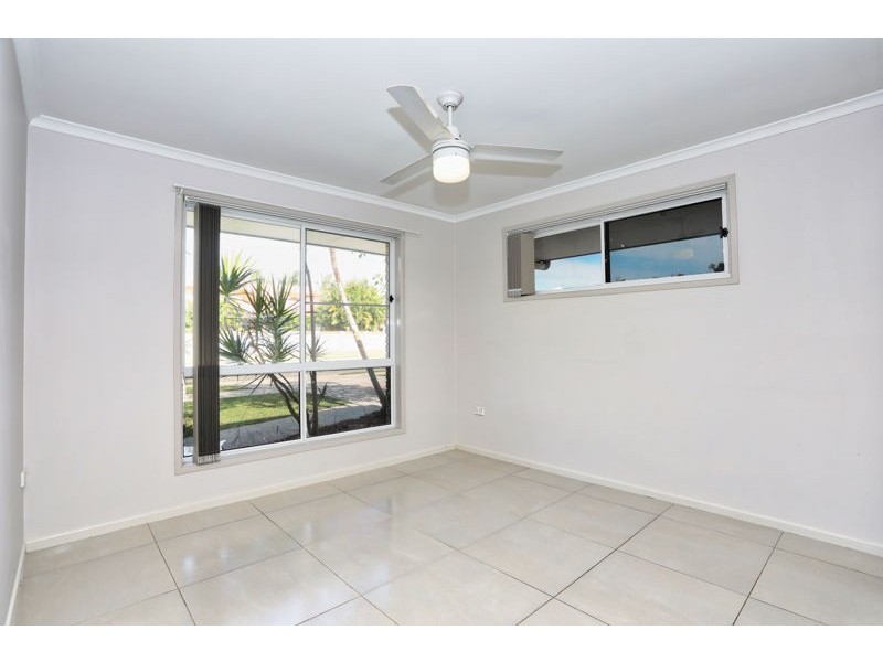 Sandstone Point QLD 4511