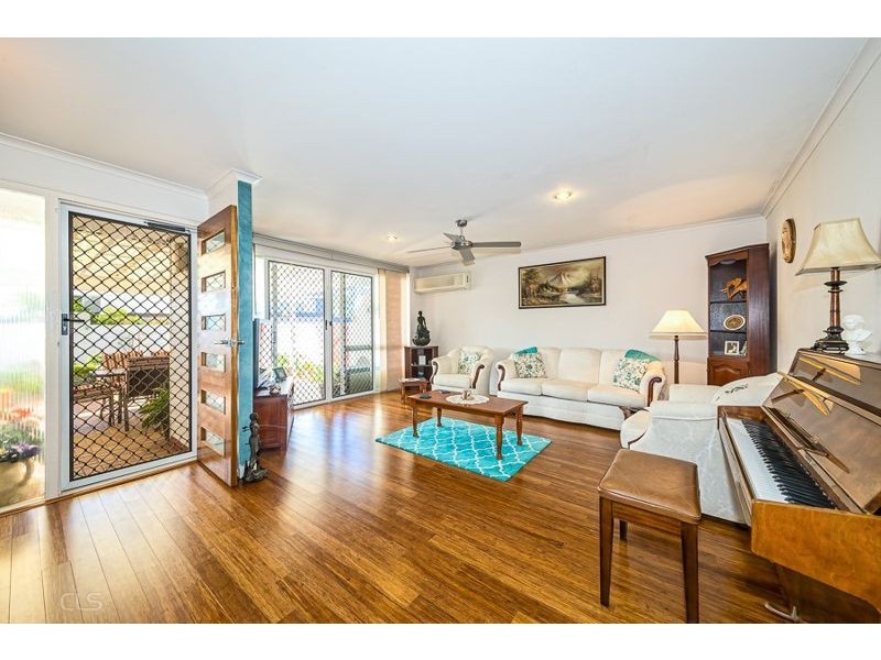25A/16 Spinnaker Drive, Sandstone Point QLD 4511