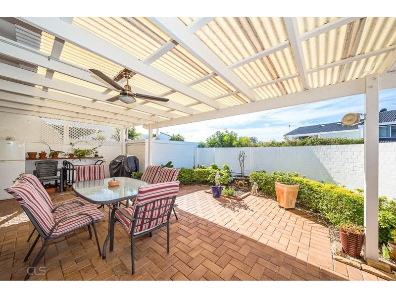 25A/16 Spinnaker Drive, Sandstone Point QLD 4511