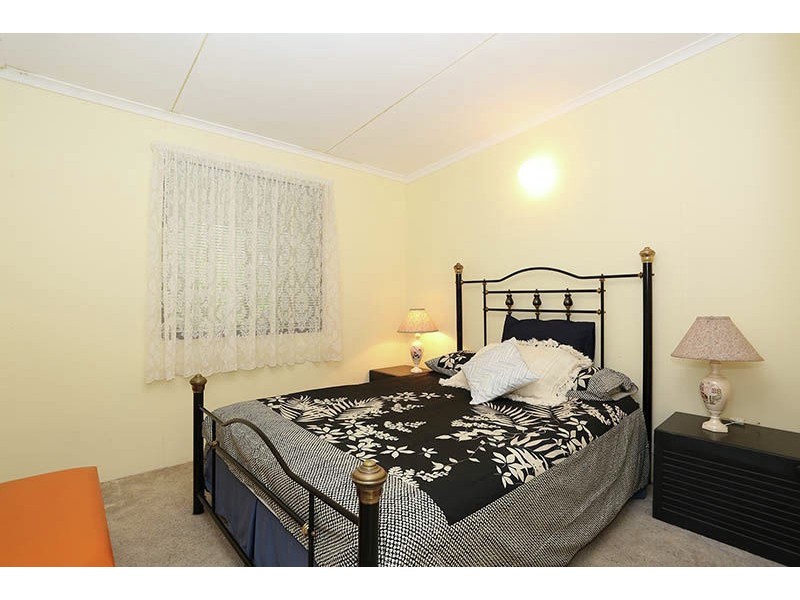 66 Ranald Avenue, Ningi QLD 4511