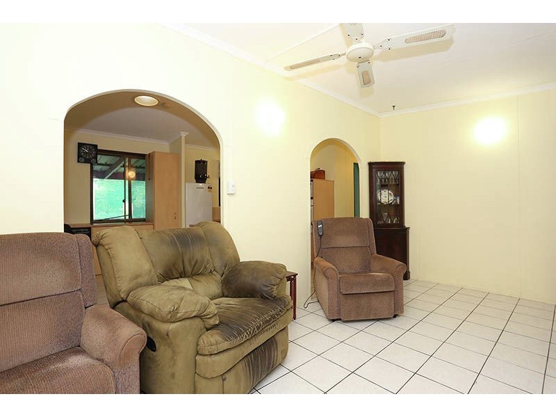 66 Ranald Avenue, Ningi QLD 4511