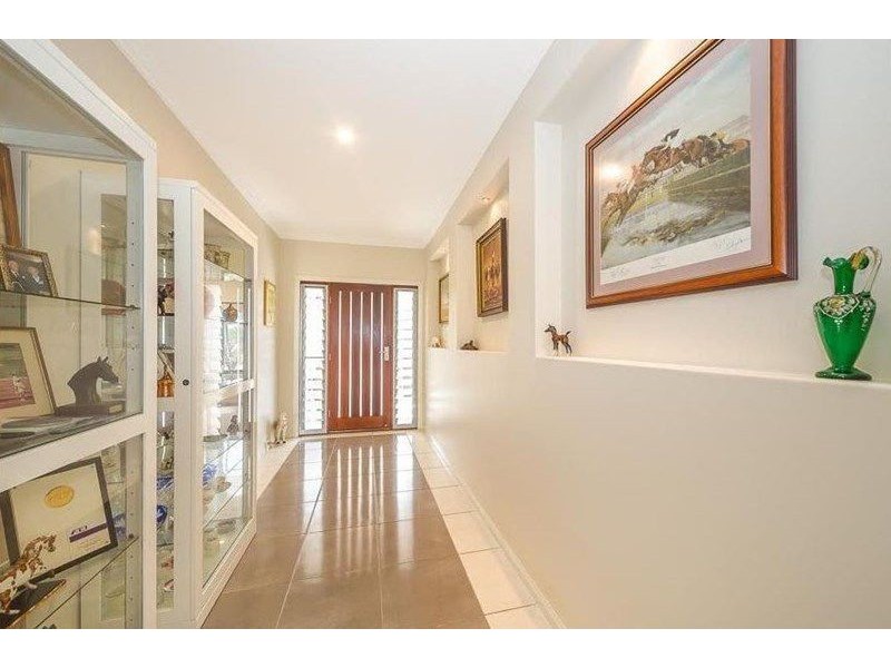 15 Vanillalily Close, Banksia Beach QLD 4507