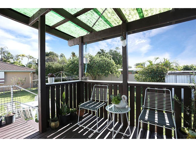 77 Kangaroo Avenue, Bongaree QLD 4507