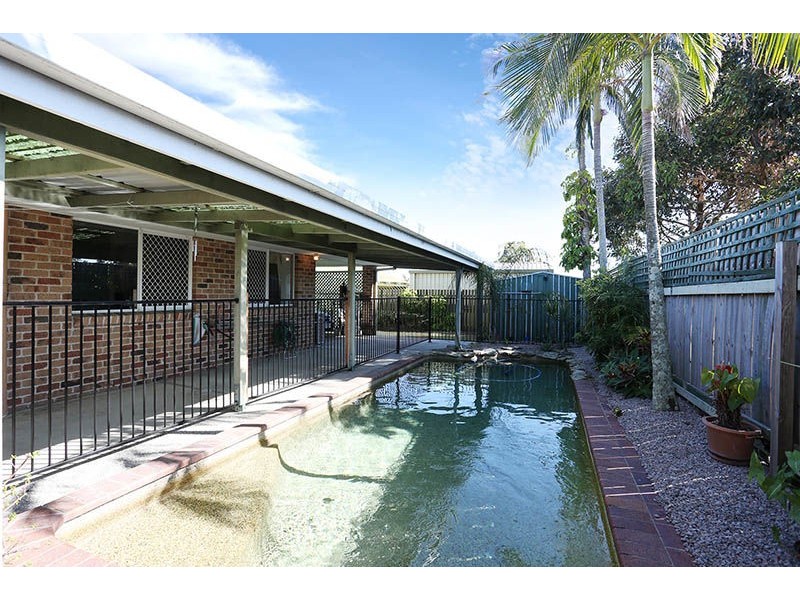 74 Phoenix Avenue, Bongaree QLD 4507