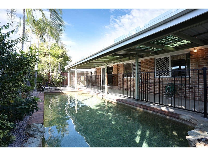 74 Phoenix Avenue, Bongaree QLD 4507