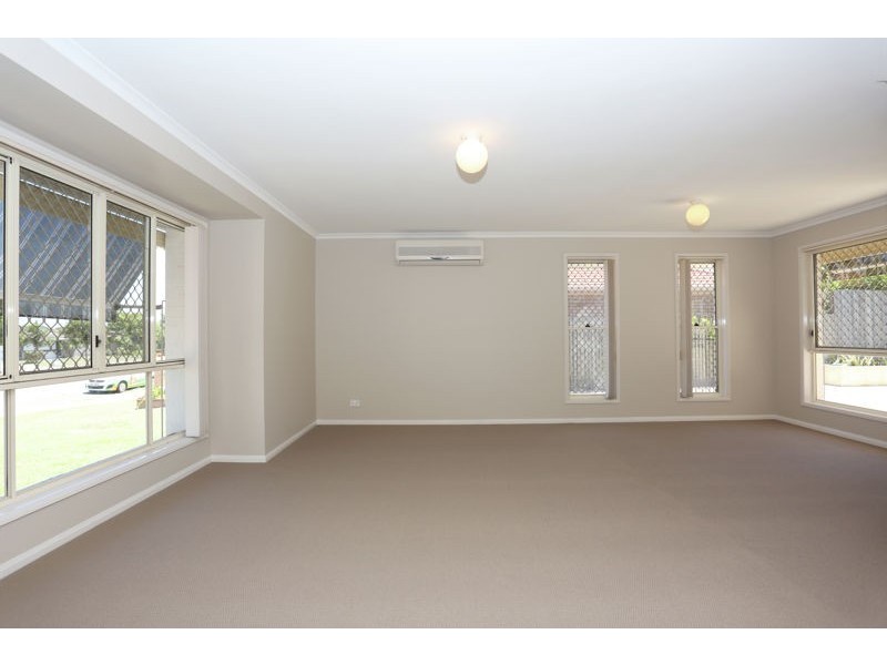 108 Avon Avenue, Banksia Beach QLD 4507