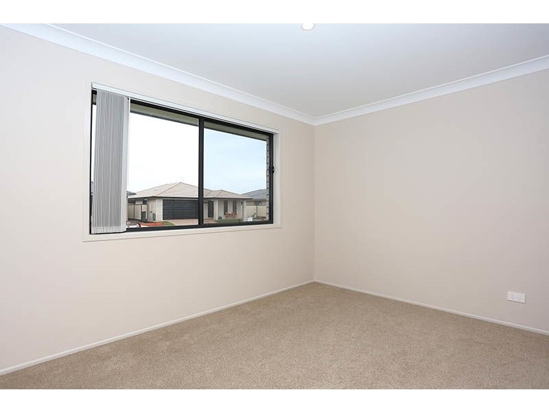 36 Lungfish Circuit, Bongaree QLD 4507