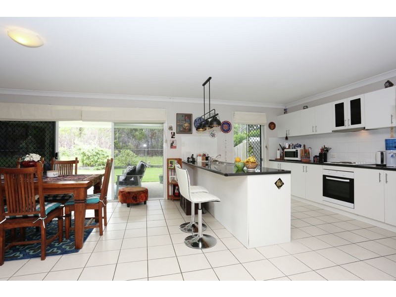 27 Aird Street, Sandstone Point QLD 4511