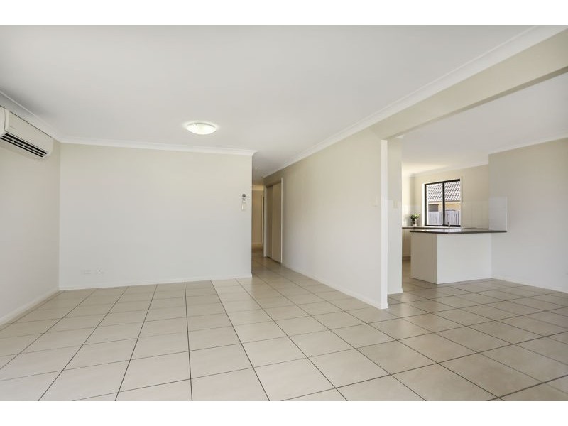 18 Bilinga Court, Sandstone Point QLD 4511
