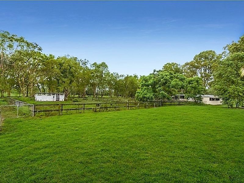 23-95 Adcock Road, Beachmere QLD 4510