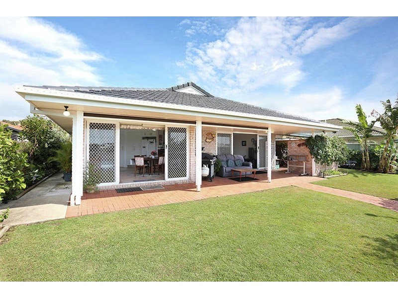9 Oleander Dr, Bongaree QLD 4507