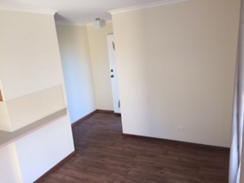 37 Lachlan Cres, Sandstone Point QLD 4511