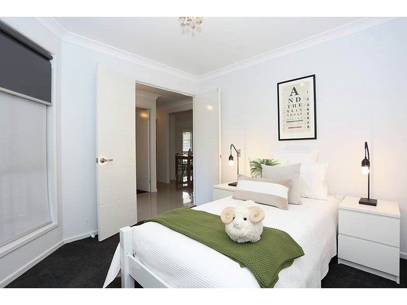 22-24 Caryota Court, Ningi QLD 4511