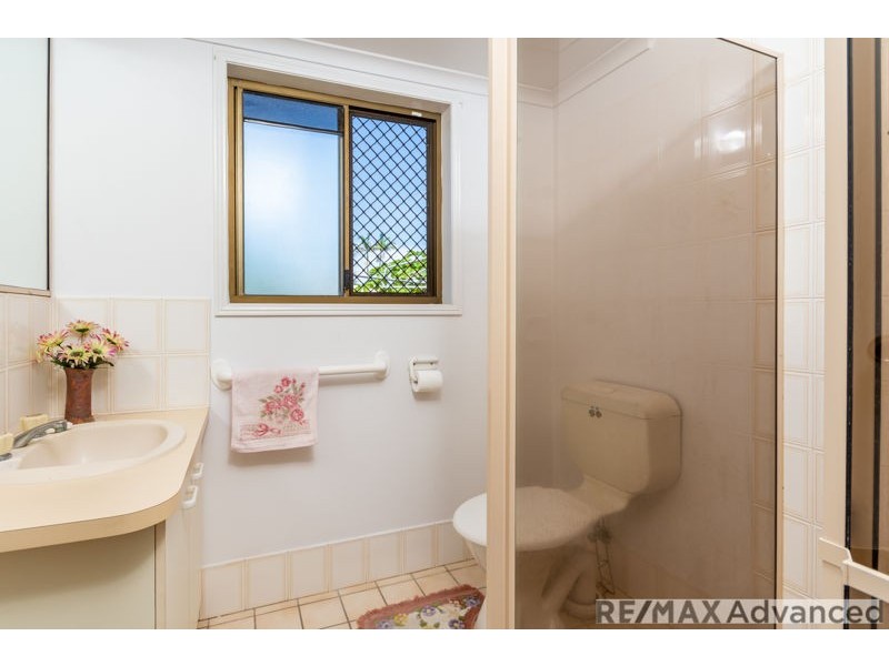 5 Endeavour Drive, Banksia Beach QLD 4507