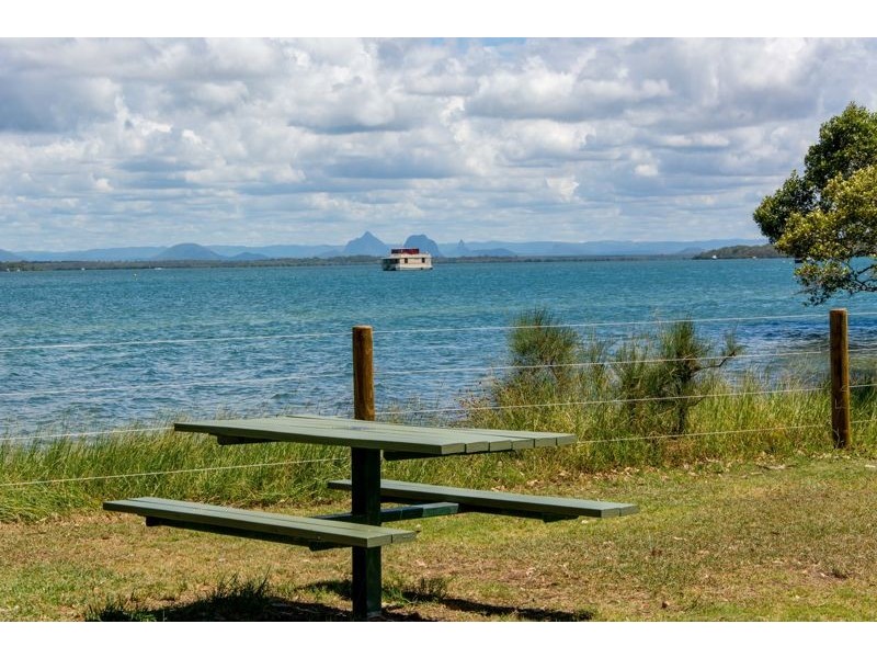 5 Endeavour Drive, Banksia Beach QLD 4507