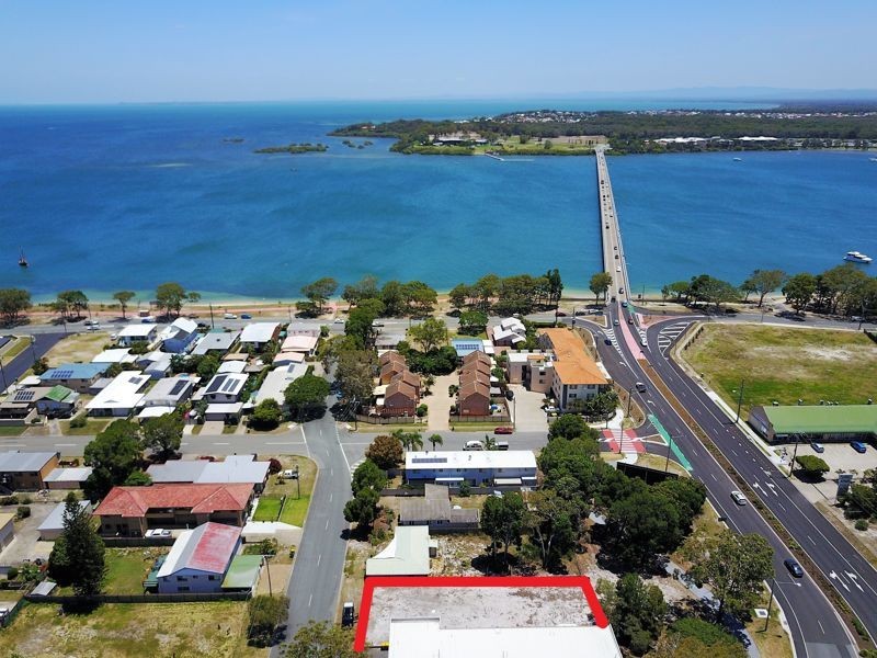 11 Ferguson Avenue, Bongaree QLD 4507