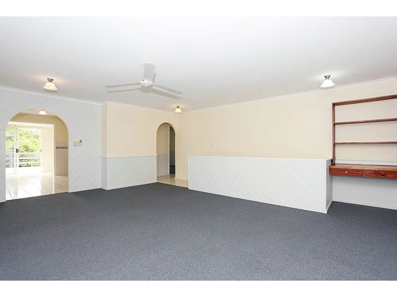 6 Rose Avenue, Ningi QLD 4511
