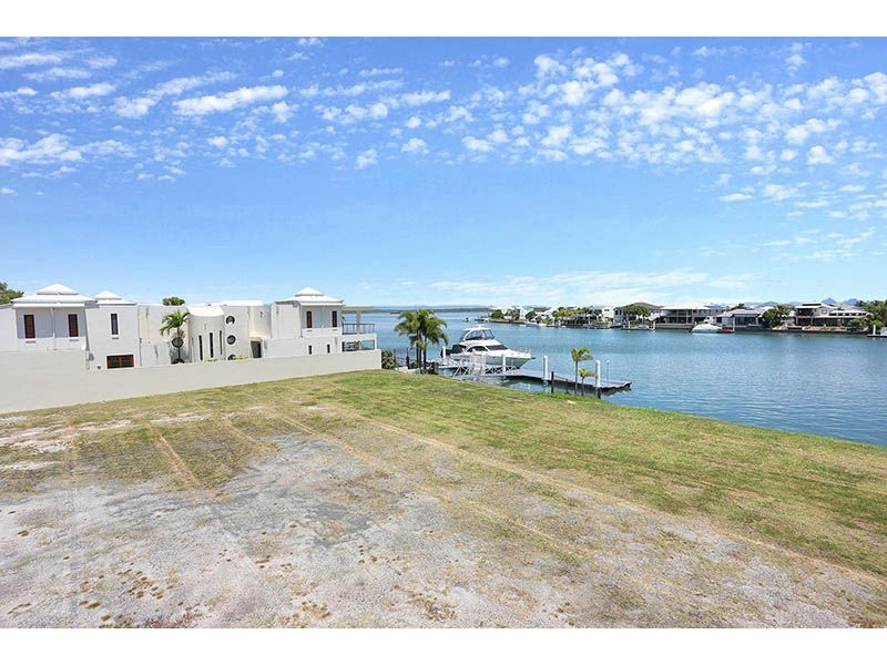 67 Seaside Drive, Banksia Beach QLD 4507