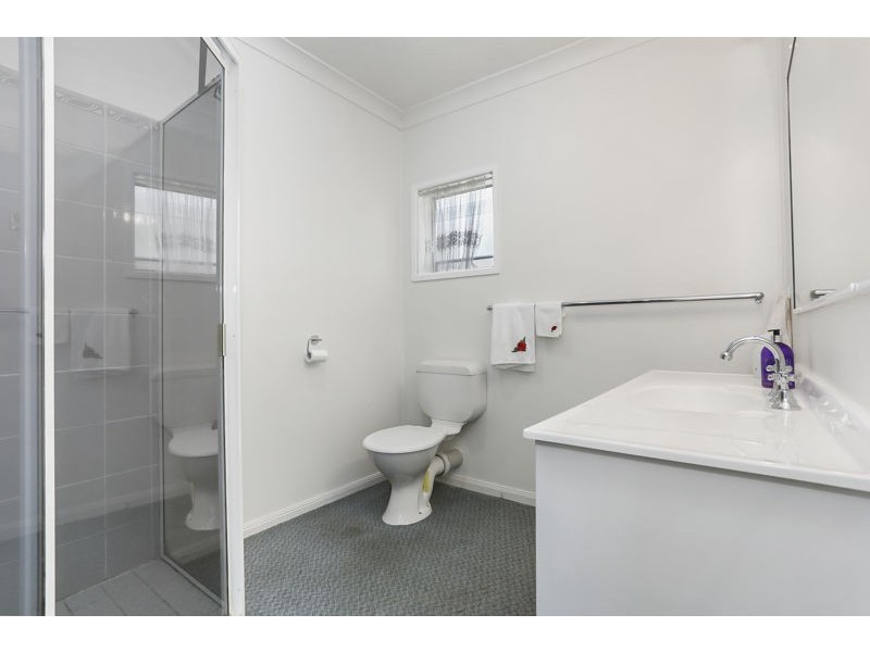 12 Bracken St, Woorim QLD 4507