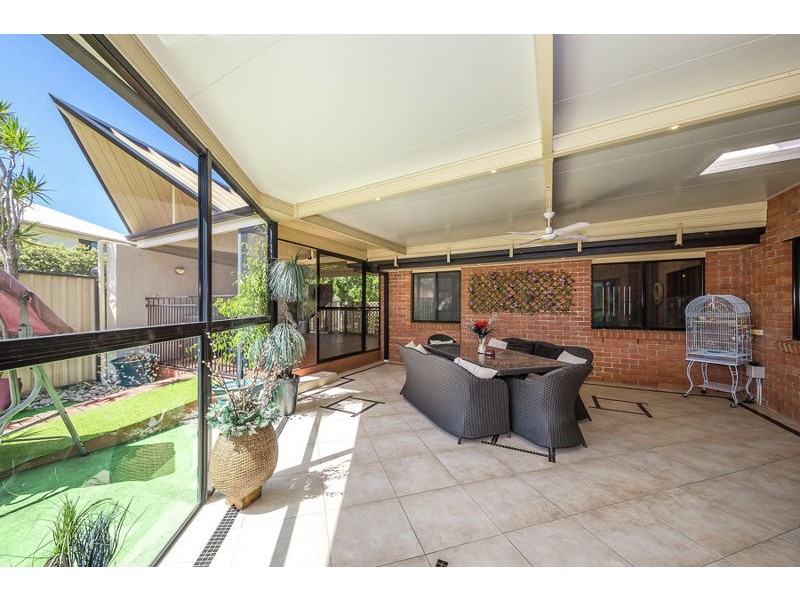 7 Mainbrace Place, Banksia Beach QLD 4507