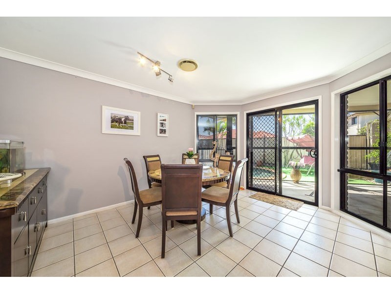 7 Mainbrace Place, Banksia Beach QLD 4507