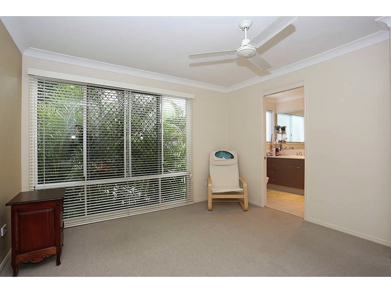 2/14 Fifth Avenue, Bongaree QLD 4507