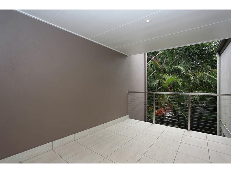 2/14 Fifth Avenue, Bongaree QLD 4507